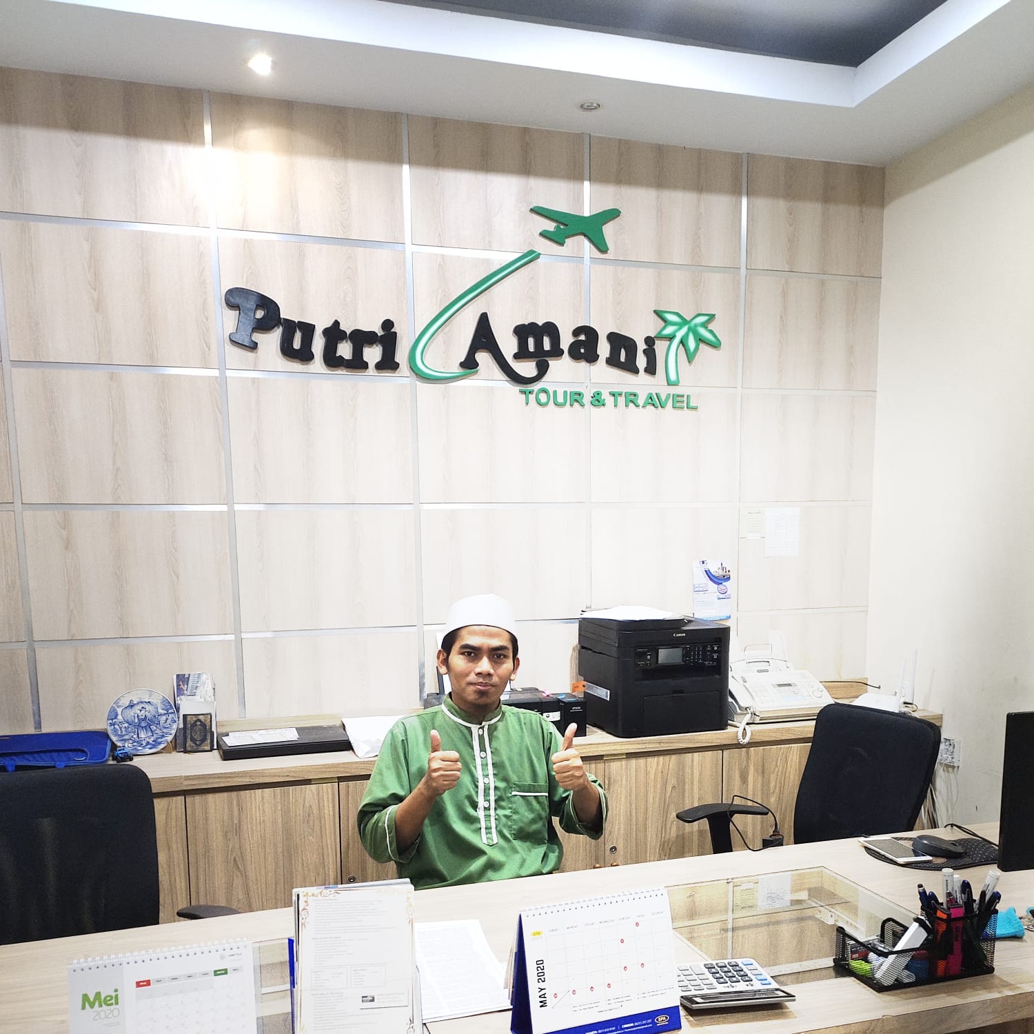 Tentang Putri Amani Tour & Travel